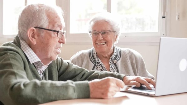 L'Univers de ChatGPT en français : une IA révolutionnaire à votre portée !